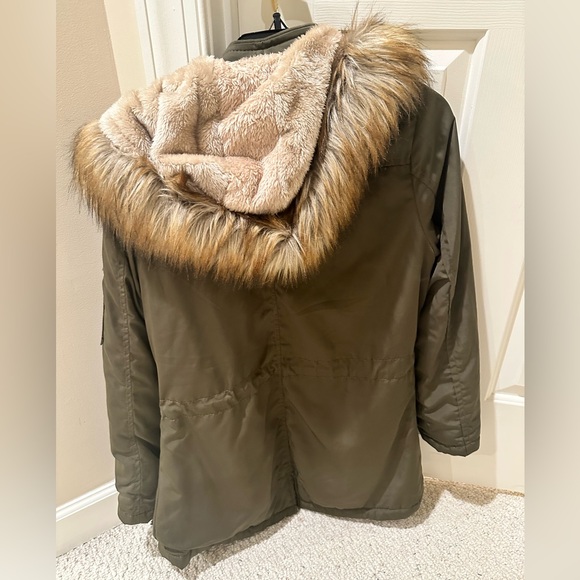 YMI Collection Jacket - Picture 2 of 3